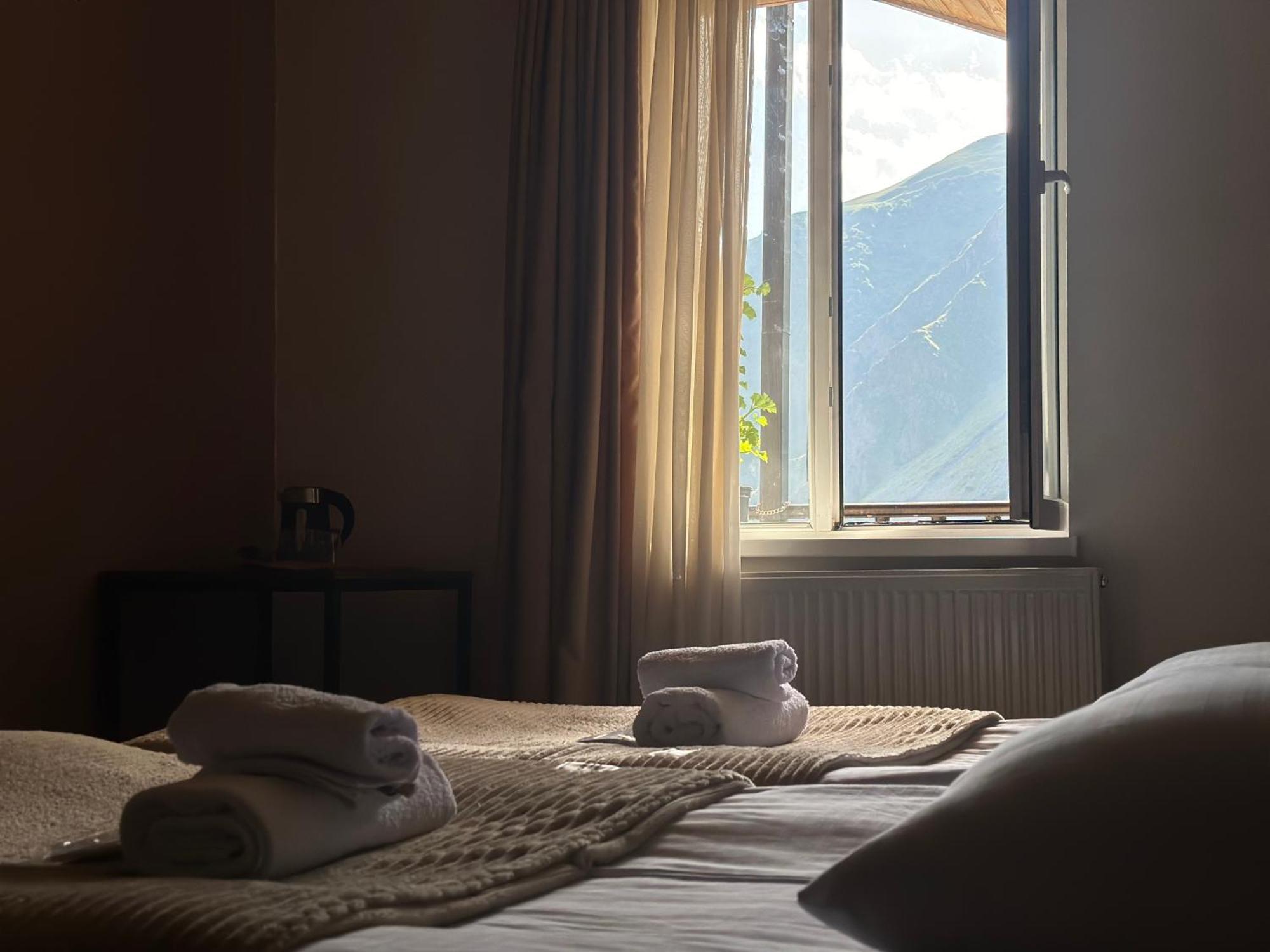 Hotel Dari Kazbegi Extérieur photo
